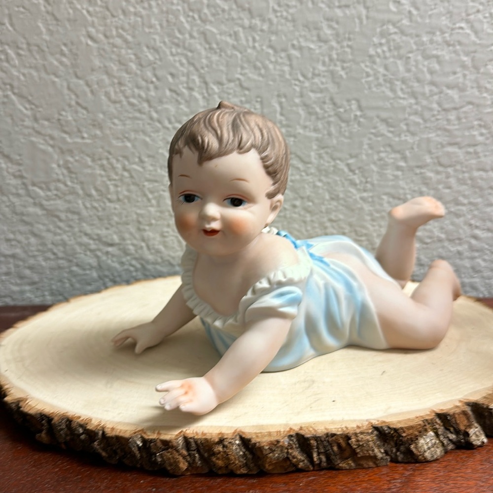 Vintage Lefton porcelain Bisque Piano Baby Blue Boy Excellent Condition